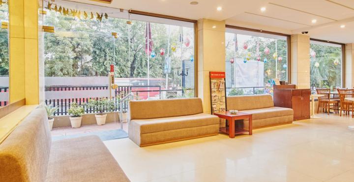 Treebo Trend Hotel Parker アーメダバード エクステリア 写真
